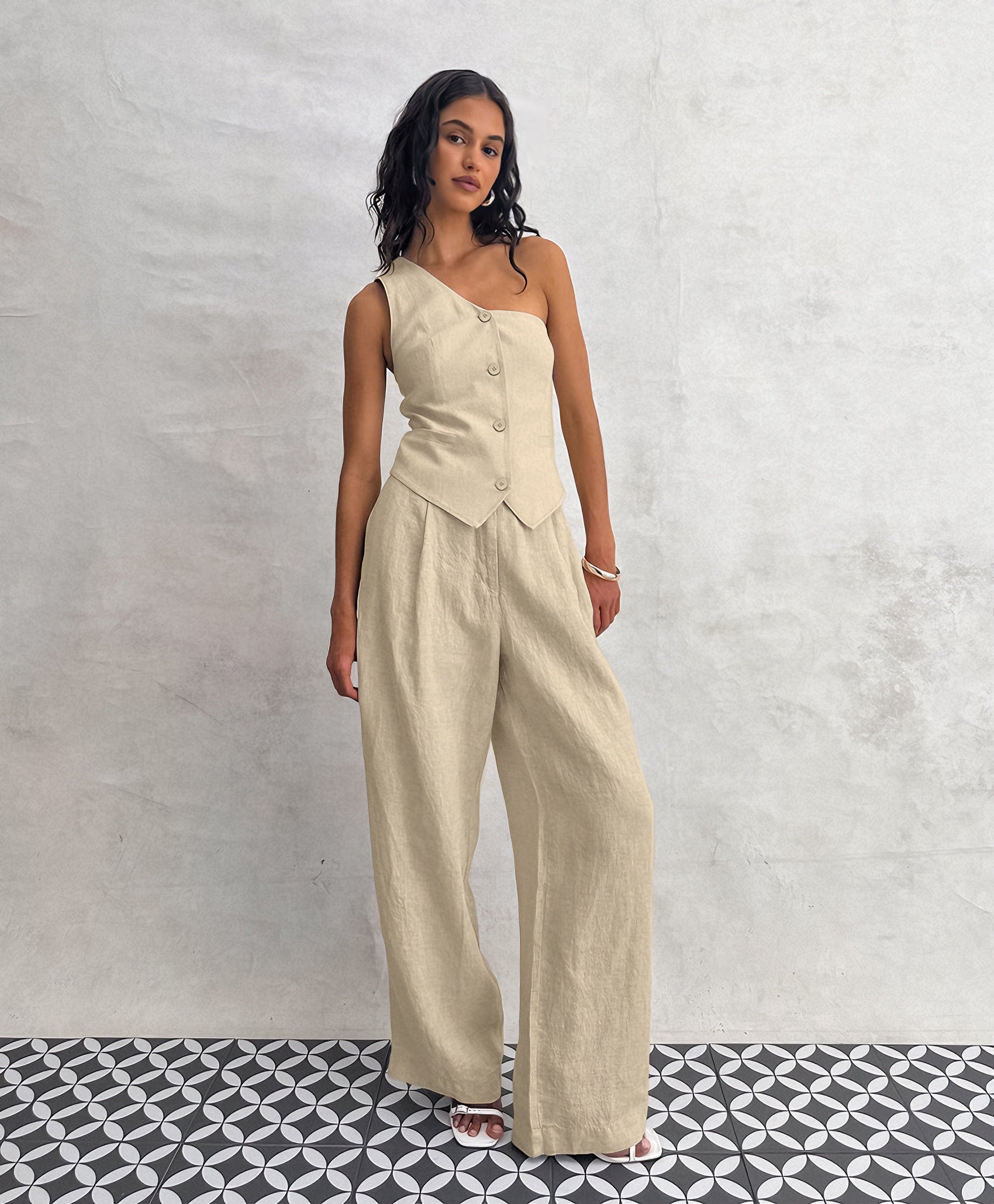 Fiora Linen Set